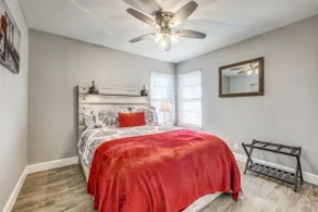 BMT Stay | l Close to Lackland | Game Room - Image 4