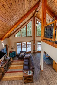 Dog-Friendly, Relaxing: Cabin in the Woods for 8 - Image 3