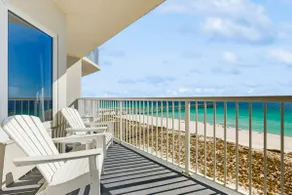 11th-floor oceanfront condo with pool Gulf & pier views with laundry - Image 3