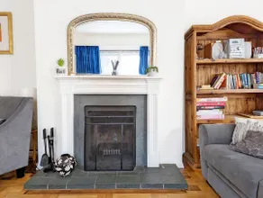 Bay House, Aldwick Bay  - sleeps 7 guests  in 4 bedrooms - Image 5