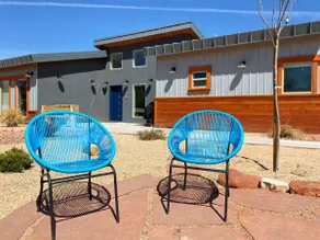 Explore Kanab: Timber & Tin E 2BR Roof Deck, Pool, - Image 2