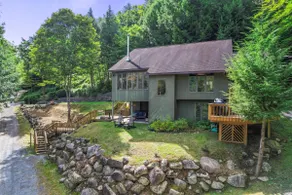 Adirondack lakefront home on 40 acres - Image 4