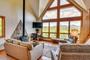 NY! Hilltop Home w / Panoramic Forest + Mtn Views! - Image 4