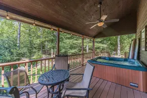Private Cabin Hot Tub, Pool Table, Gardens, Hiking - Image 3