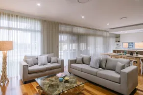 Ceol Na Mara Luxury Pool Escape with Golf Views - Image 2