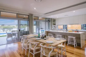 Ceol Na Mara Luxury Pool Escape with Golf Views - Image 4