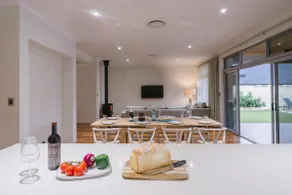 Ceol Na Mara Luxury Pool Escape with Golf Views - Image 5