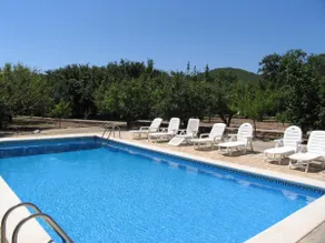 Manor house garden of 4500 m2. Pool and private barbecue. Near Tarragona - Image 2