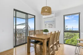 Stunning Beach Front Villa At Castaway Cove - Image 4