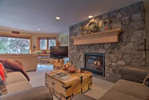 Fall River Hideaway in Estes - 3 Mi to Nat'l Park! - Image 5