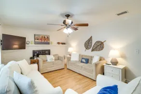 Beach Retreat in Jacksonville: Pet/Family-Friendly - Image 3