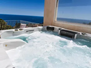 Villa con Jacuzzi, piscina, sauna y vistas al mar - Image 4