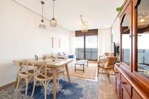 Fee4Me: First Line Luxury Apartment - Image 3