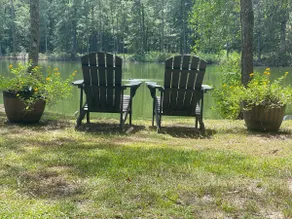 Waterfront Private 3BR/2BA House on Pond - Image 2