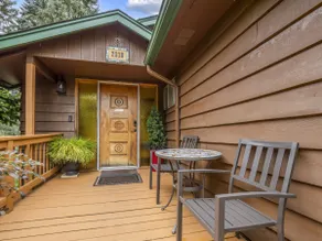 Cascadia Lounge: 3bd w/ Sauna Central Olympia - Image 5