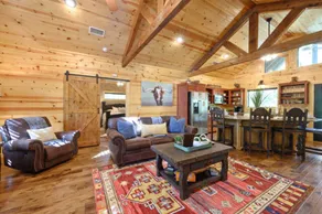 “The Buckeye” Secluded Log Cabin/Fireplace/Hottub - Image 4