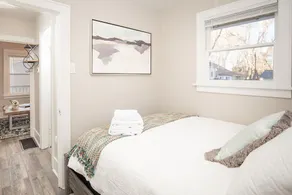 Cozy Carriage House - Walk to UNC + Free Bikes - Image 4