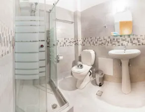 Ground Floor Apartment - Image 4