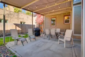 Charming Getaway, Walk to Windsor Lake & Downtown! - Image 3