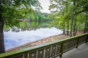 Cozy pet friendly chalet! Perfect fishing spot! - Image 4