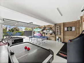 Maison Bleue Ocean Views and Beachside Family Fun - Image 2