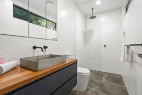 Crows Nest - Image 4
