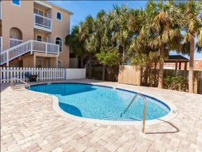Merrimac Resort #32 - Image 4
