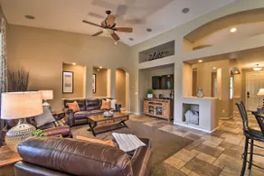 Spacious Surprise Home: 6 Mi to Wildlife World Zoo - Image 4