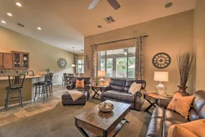 Spacious Surprise Home: 6 Mi to Wildlife World Zoo - Image 3