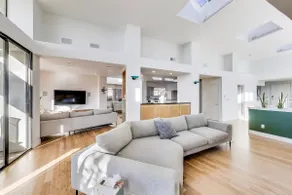 Luksuriøs og moderne 3 senge / 2. 5 badeværelser hus med fantastisk udsigt over SF-bugten. - Image 3