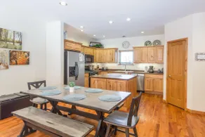 Spacious Mountain Townhome | 1 Mile to Downtown Ouray | A/C - Image 5