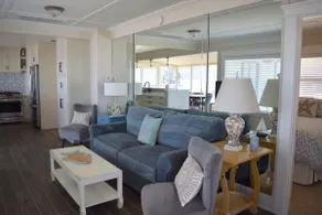 75 San Antonia - Image 4