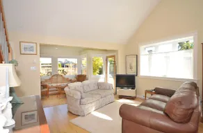 Heron View Cottage by EMR Vacation Rentals - Image 2