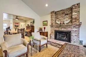 Wine Country Retreat at Private Creekside House! - Image 3