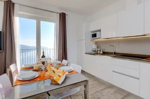 Orange house - Image 2
