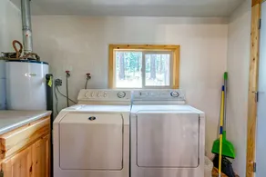 Secluded Mountain Cabin. Book Now! - Image 4