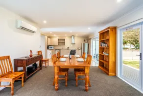 Nummer Sechs - Oneroa Ferienhaus - Image 4