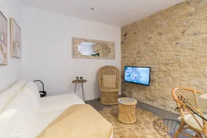 Terra Apartment by BHomesCostaBrava - Image 4