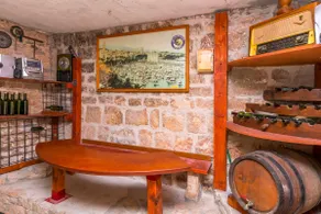 House Ante - Image 4