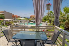 Semeli Art Villa Kefalonia with Pool - Image 4