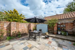 3 Bed in Wangford oc-frs - Image 2