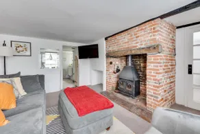 3 Bed in Wangford oc-frs - Image 3