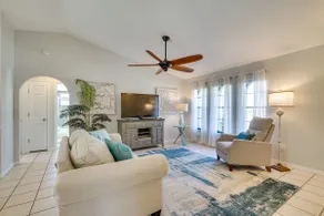 NOUVEAU! Maison mise à jour avec Lanai <10 min du centre-ville! - Image 2