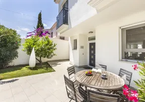 Villa moderne  4 chambres , piscine privée, proche plage. - Image 5