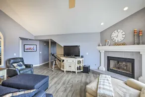 Ideally Located Ocean Escape Near Beach & Wineries - Image 5