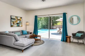 Luring Palms Oasis - Image 2