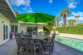 Luring Palms Oasis - Image 5