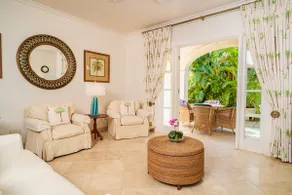 Beach Retreat med pool: Schooner Bay 112 - Image 2