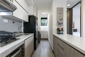 Class Suites 503 - A bright and spacious apartment with a pool - Image 5