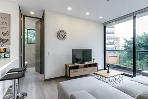 Class Suites 503 - A bright and spacious apartment with a pool - Image 4